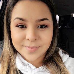 Meet your Posher, Johana